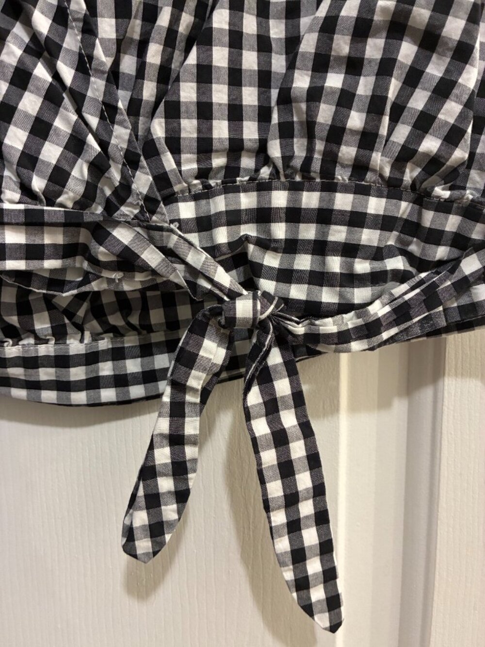 Madewell Gingham Wrap Top Women's Medium Black White Plaid Tie Front Blouse - Picture 4 of 6